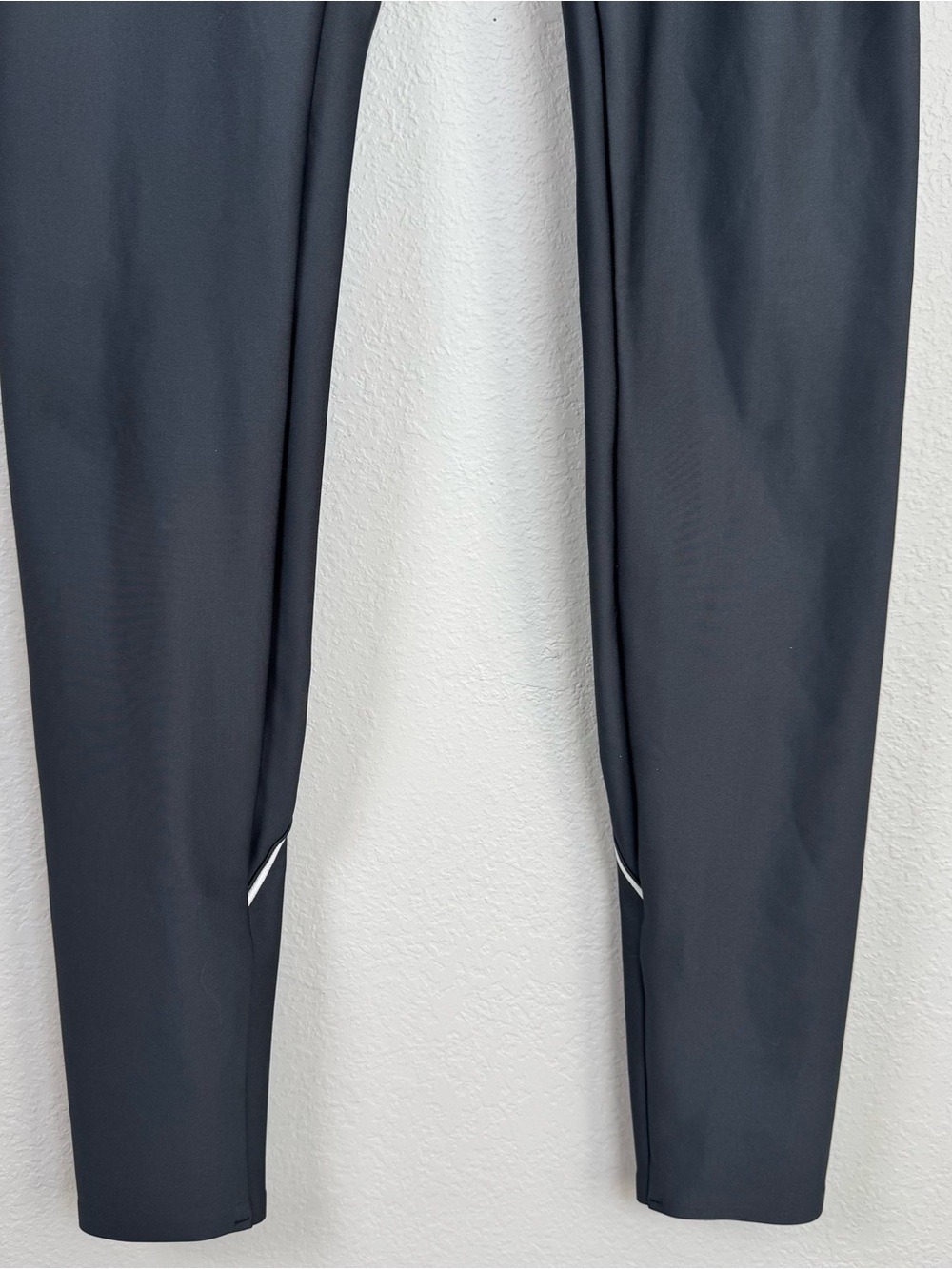 Alo Yoga Airlift High-Waist Haven Leggings Sleek Black Sz M Compression Shaping - Picture 4 of 12